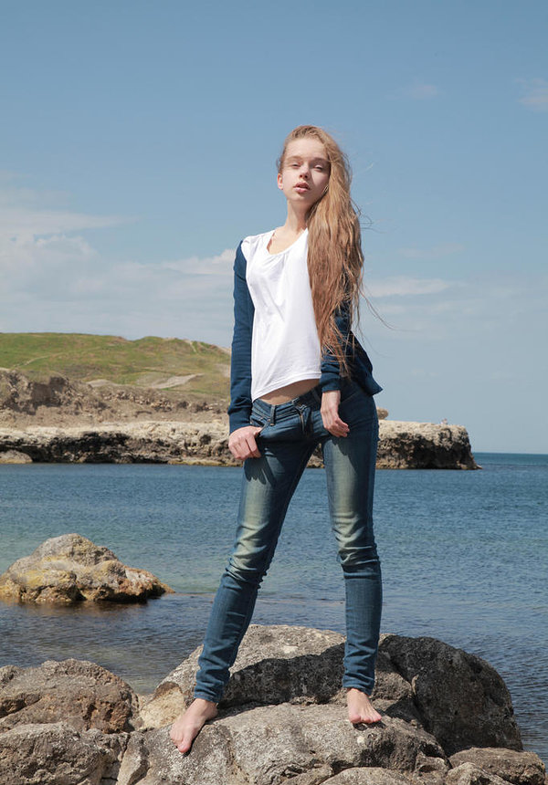 Зарина, 21